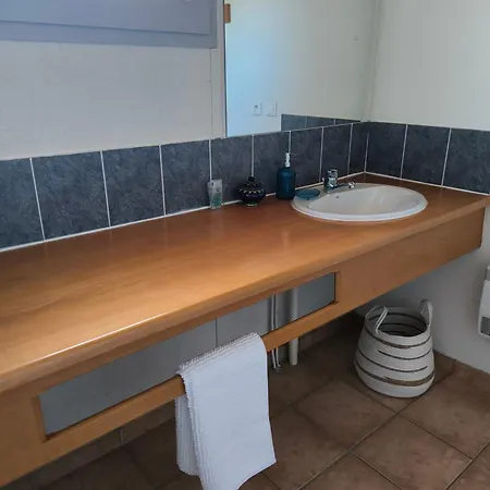 Independants Dans En Auvergne * Chomelix